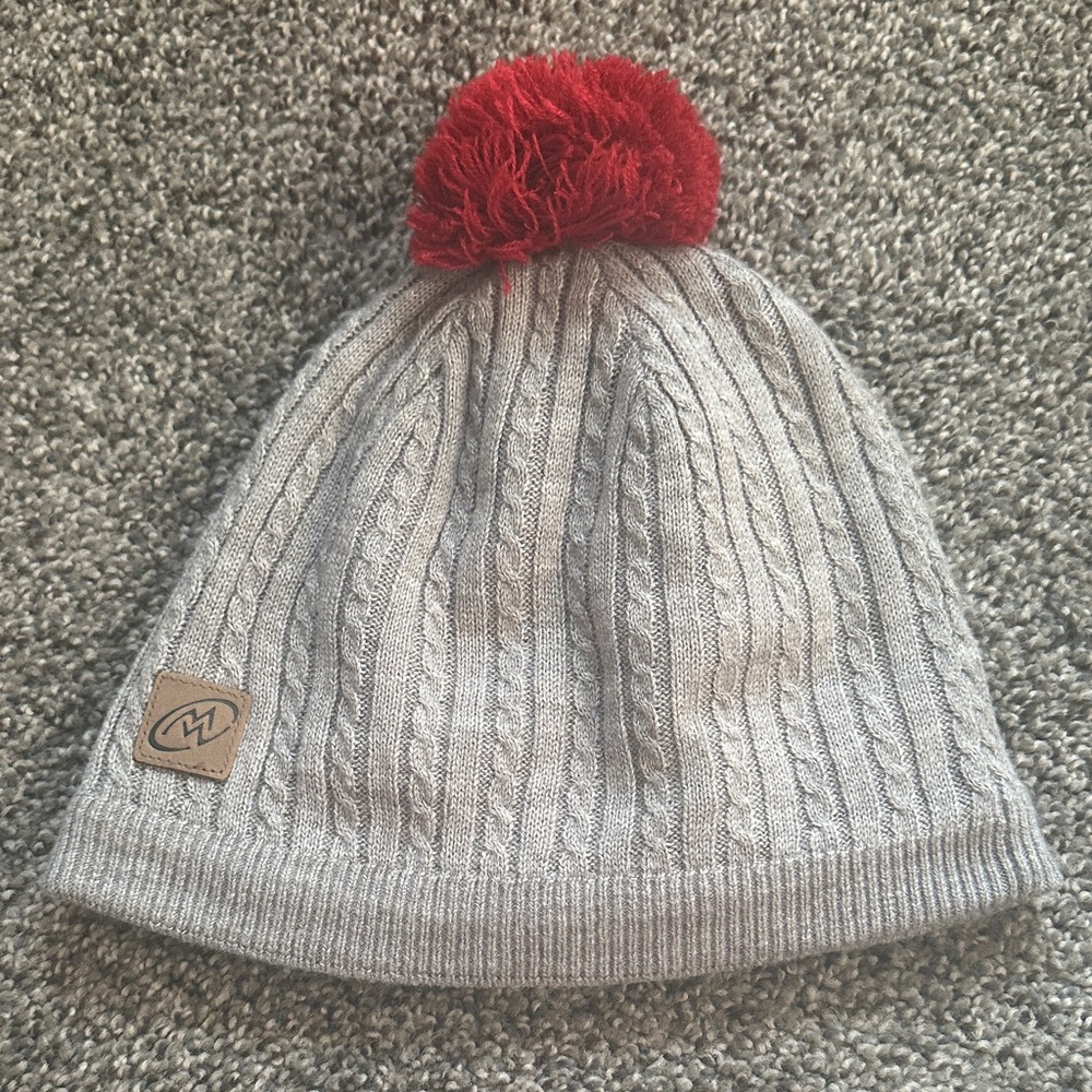 NWOT Mack Weldon Gray Cable Knit Beanie with Red Pom-Pom